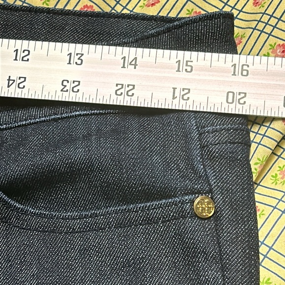 Tory Burch women’s jeans size 28 - Picture 12 of 15